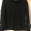 花モチーフ付きセーター黒