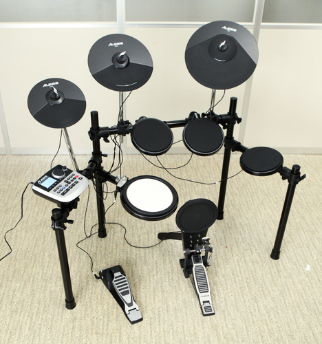 電子ドラム　ALESIS DM8　中古美品