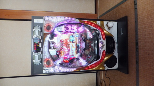戦国乙女3 M9AY パチンコ実機+データーカウンター+インテリアフレームの3点セット（中古）