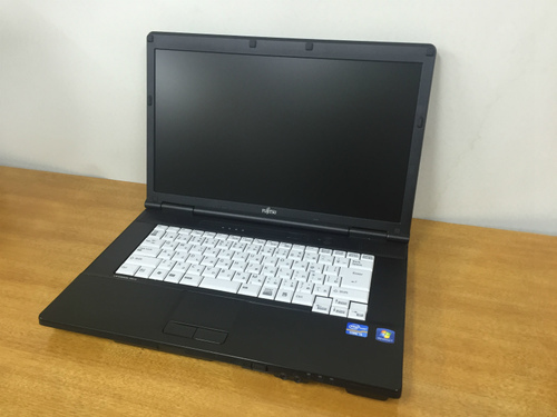 富士通　ノートパソコン　Windows7 【安い】【中古】