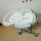 【取引中】コンビ　電動　ハイローチェア