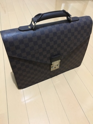 値下げ中 ビジネスバック ＬＶ