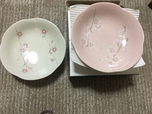 たち吉 お皿 新品未使用 2枚セット 花柄 ちーなん 川口の食器 和皿 の中古あげます 譲ります ジモティーで不用品の処分