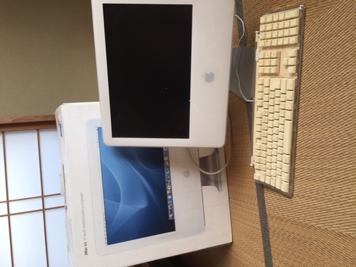 iMac　CSイラレ・Photshop搭載
