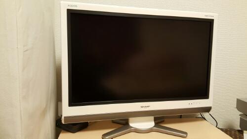 SHARP AQUOS 32型(2008年製)ハイビジョン液晶テレビ【美品】