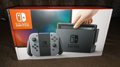 ★★★　Nintendo Switch　新品・未開封 ★★★