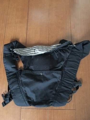 ジェラートピケおくるみおくるみ 5way抱っこひも美品 オマケ付き エリンギ 大分 のベビー用品 ベビーキャリア 抱っこひも の中古あげます 譲ります ジモティーで不用品の処分