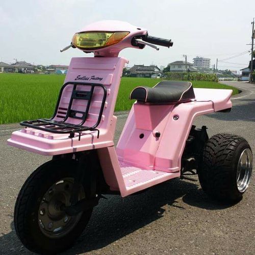 ヘルメットいらずの三輪