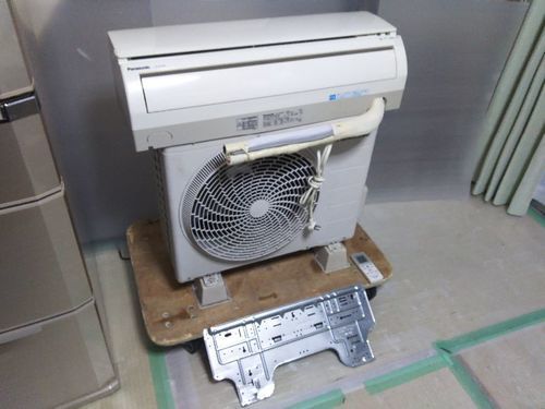 2011年製☆エアコン☆6～8畳用☆キレイです！