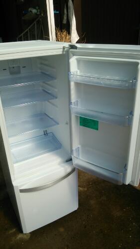 お買得冷蔵庫2011年製品168リットル（美品 保証付き）