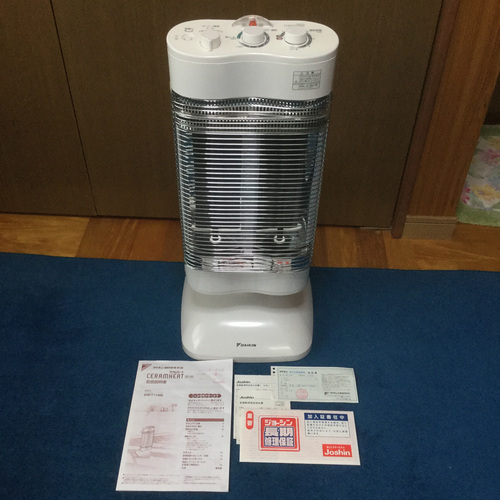 ダイキン(DAIKIN)　遠赤外線暖房「セラムヒート」ホワイト　ERFT11MS　中古美品