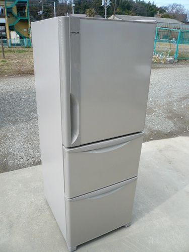 日立 265L 3ドア冷蔵庫（ライトブラウン）HITACHI R-27FV-T　2015年製