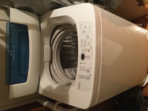 ハイアール 4.2kg 全自動洗濯機　Haier JW-K42H　2014年製（おまけつき）【商談中】