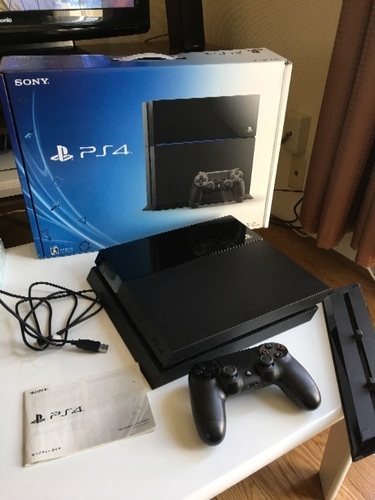 【中古美品】PS4本体 cuh-1000A