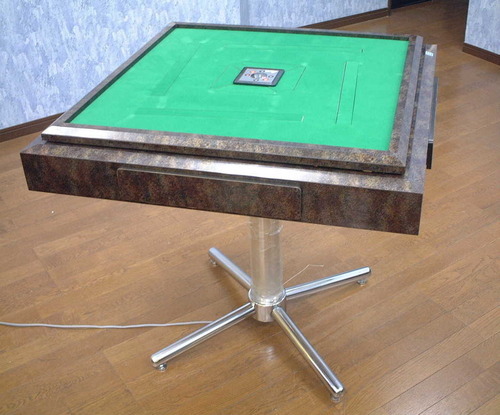 中古全自動麻雀卓：Aじゃん