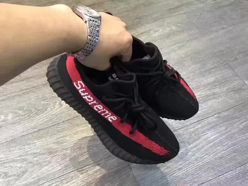 アディダス　　オリジナル　yeezy