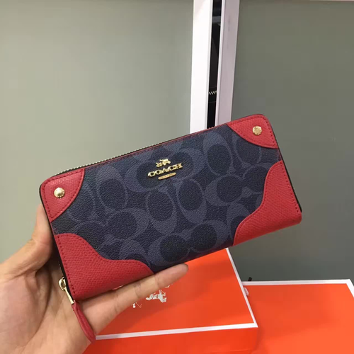 コーチ 長財布　　人気新品
