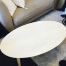 白い木目のローテーブル