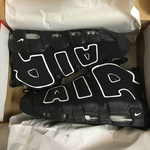 その他 NIKE AIR MORE UPTEMPO