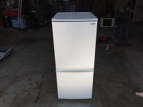 美完動品 シャープ ノンフロン冷凍冷蔵庫 SJ-14S-W 2010年製
