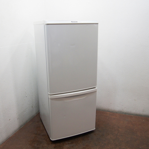 少し大きめPanasonic 168L 冷蔵庫 BL49