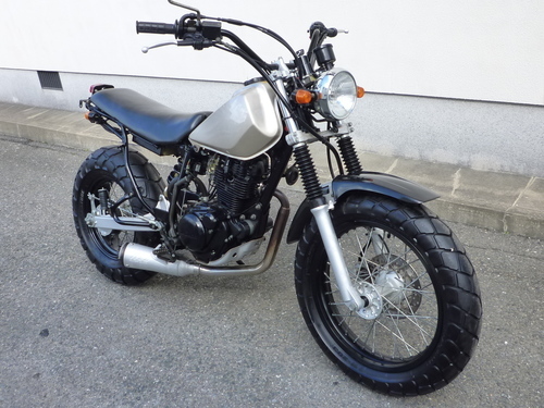 【売約済】ｙｋ綺麗な極低走行 　800ｋｍ　YAMAHA TW200E カスタム