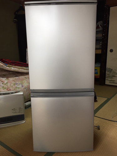 シャープ2013年製 137L冷蔵庫