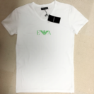 EMPORIO ARMANI  Ｔシャツ✨新品