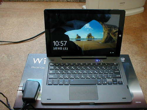 WiZ KBM85-B／タブレットＰＣ