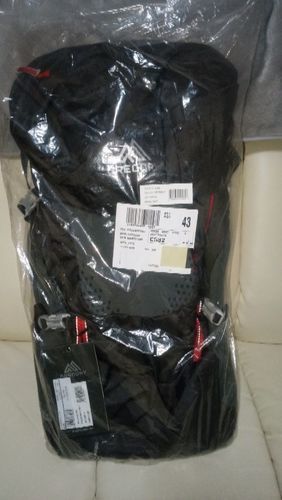 グレゴリー　ズール40L黒　新品です。