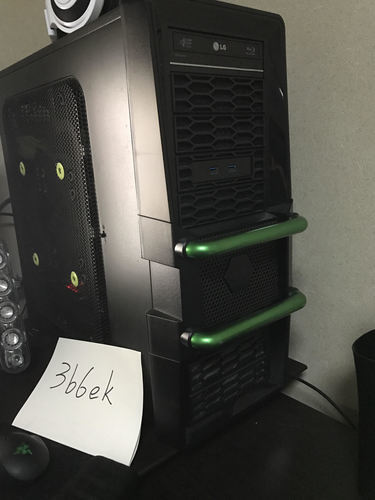 ハイエンドゲーミングデスクトップ　Geforce 980ti i7 6700k 256G ssd + 1T HDD