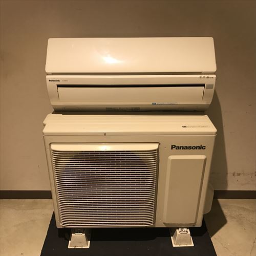 1年使用　美品エアコン　18畳用　２００W 28000円