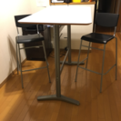 3/20までにIKEA ハイテーブルと椅子2