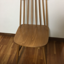スウェーデン製の椅子（キズあり）