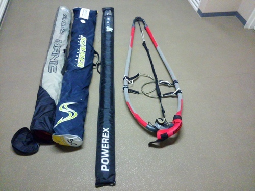 2024 ウィンドサーフィン ウエイヴ用一式4万円で売ります （数回使用） 