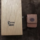 木の箱とタバコケース