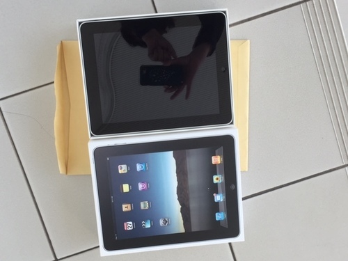 Apple iPad 初代 MB292J/A Wi-Fiモデル 16GB　元箱付