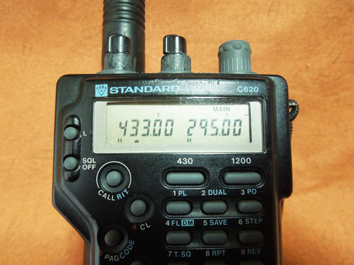 （終了しました）トランシーバー STANDARD C620（アマチュア無線機）