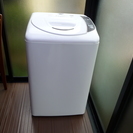 2009年製の洗濯機です。SANYO ASW-EG50b(W)