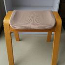 シンプル 椅子