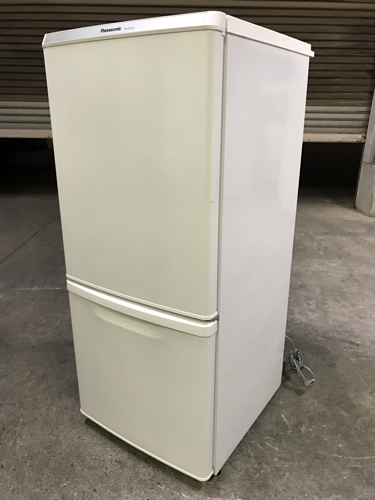 パナソニック ノンフロン冷凍冷蔵庫  NR-B145W 2013年製 138L