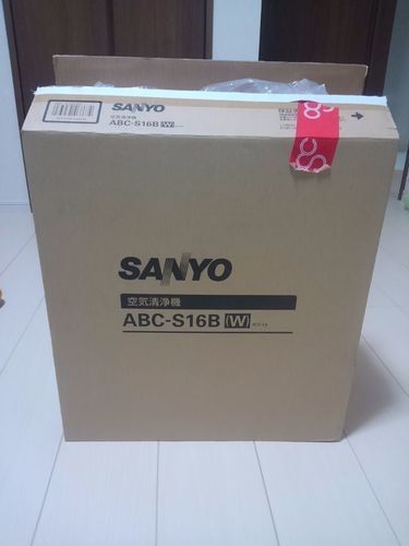 新品同様♪SANYOの空気清浄機