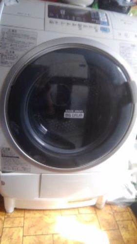 今週末までセール‼　2013年式　ドラム式洗濯乾燥機9キロ