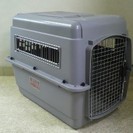 中古品　大型犬用ケンネル