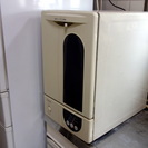 東芝　食洗器　DW-C333　廃棄予定なるも欲しい人があれば、、