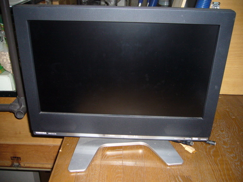 ☆★ＴＯＳＨＩＢＡ　液晶テレビ　２０Ｃ２０００　動作品★☆