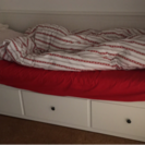 IKEA のベッド