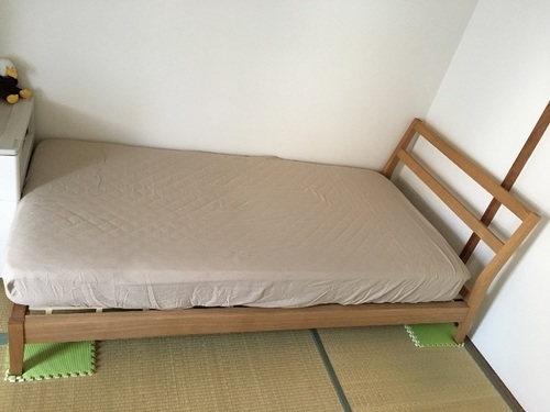 シングルベッドをお譲りします