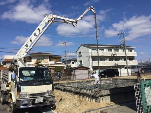 コンクリートポンプ車での作業 あなたを待っています 平井産業 鼓滝のその他の正社員の求人情報 有限会社 平井産業 ジモティー