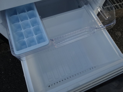 N438 三菱 冷凍冷蔵庫 MR-P17Z-B 2ドア 168L 2015年製